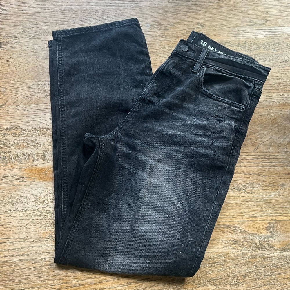 Gap Loose 90s Jean, girls. 18